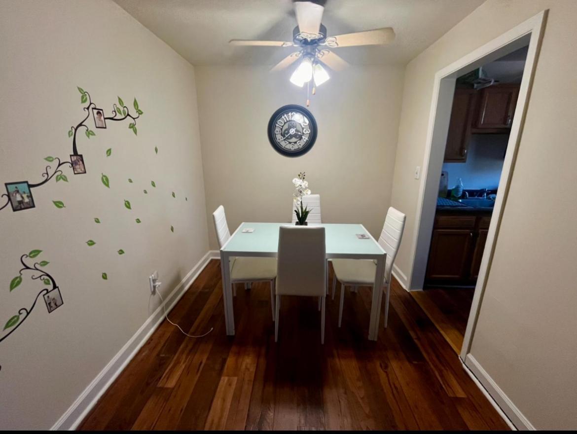 Incredible Find Near Washington Dc - 1 Private Room In Shared Apartment Landover Dış mekan fotoğraf